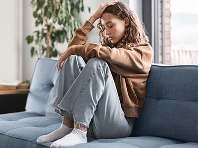 young-lady-with-depressive-disorder